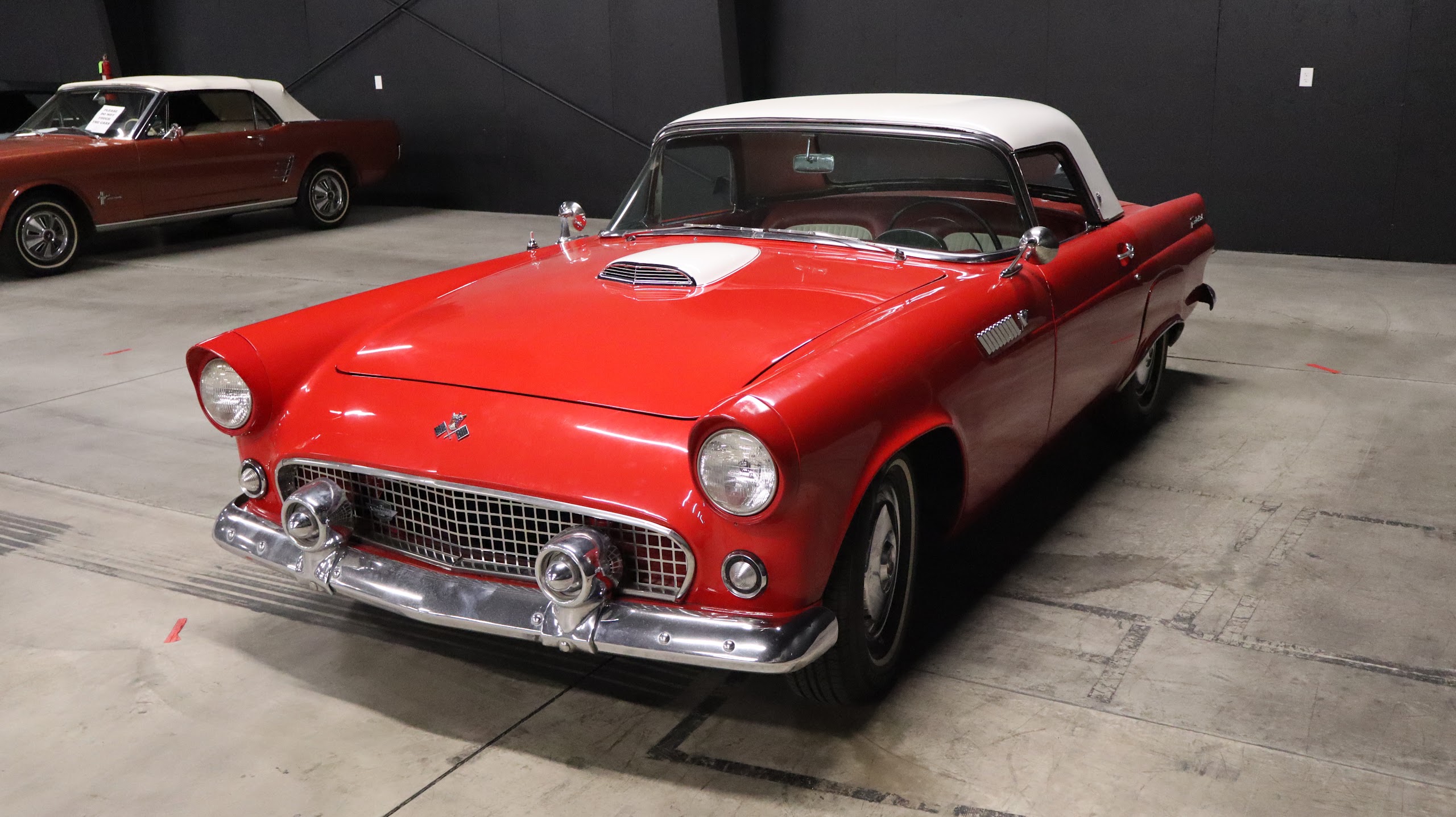 1955 Ford Thunderbird — photo 3