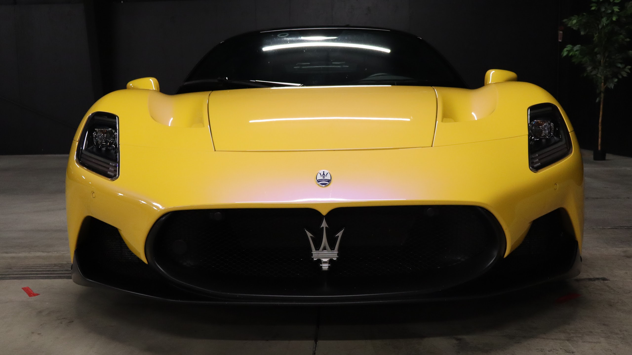 2022 Maserati MC20 Coupe 2D — photo 4