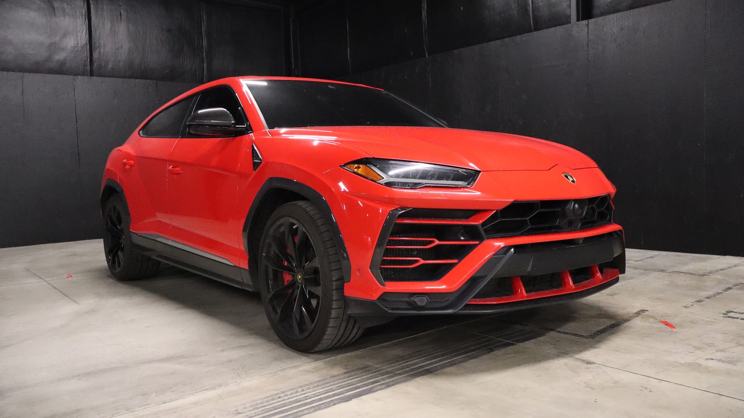 2020 Lamborghini Urus Base