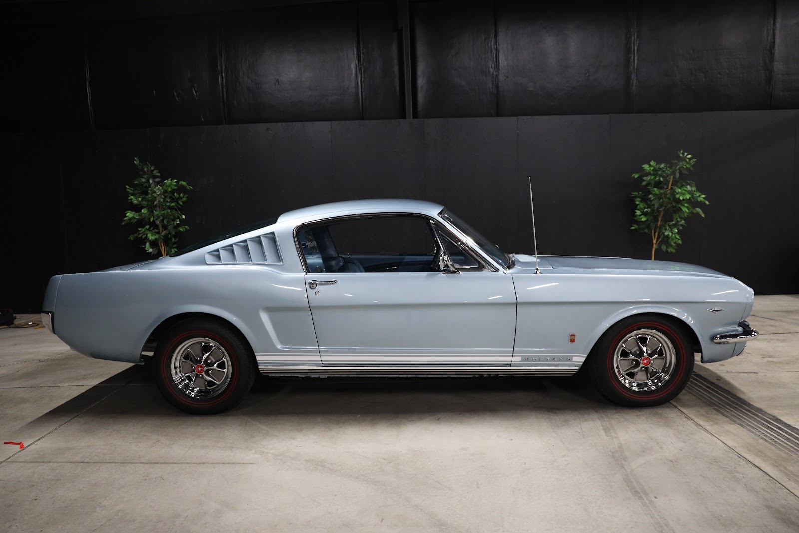 1966 Ford Mustang Fastback — photo 4