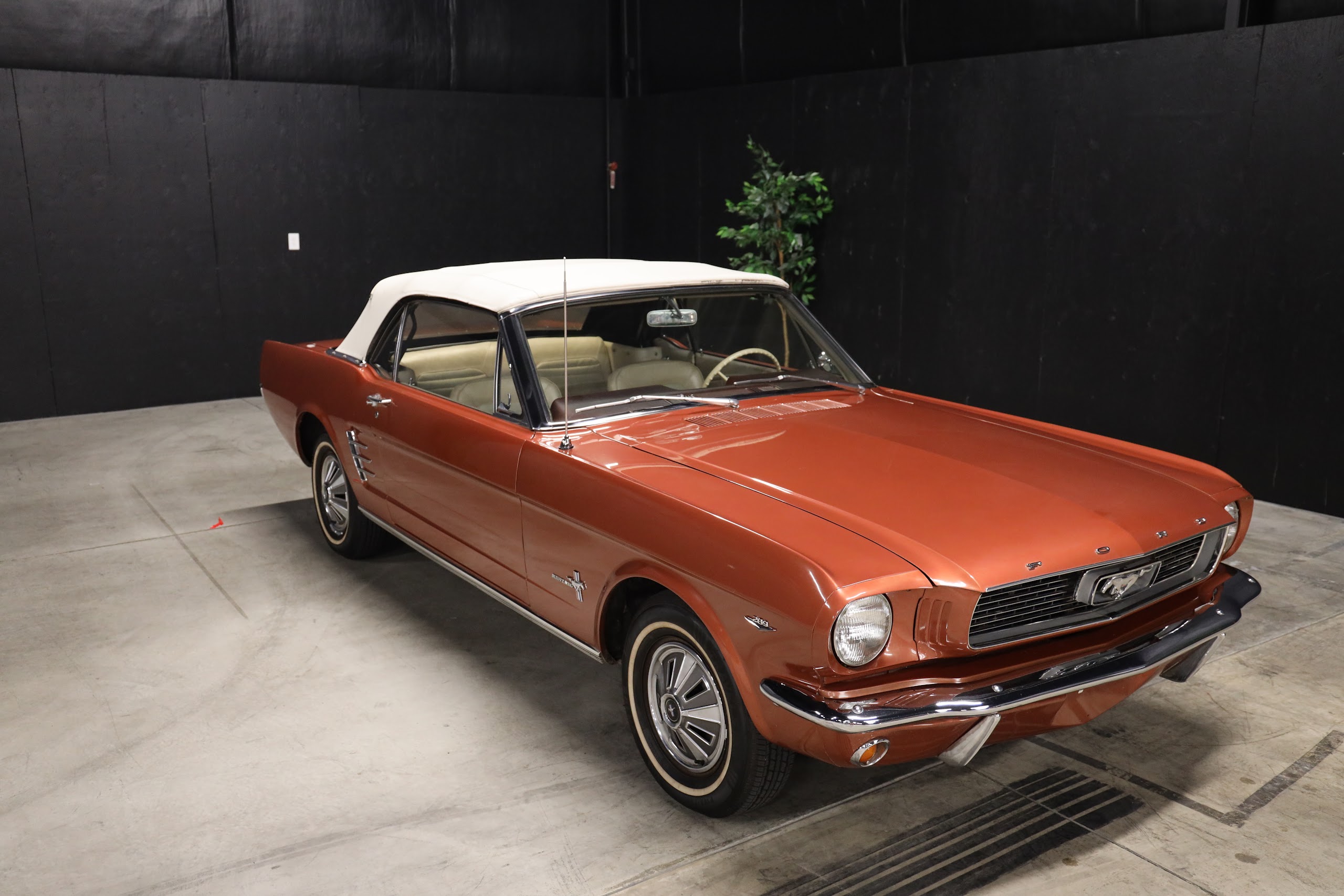 1966 Ford Mustang Convertible — photo 2