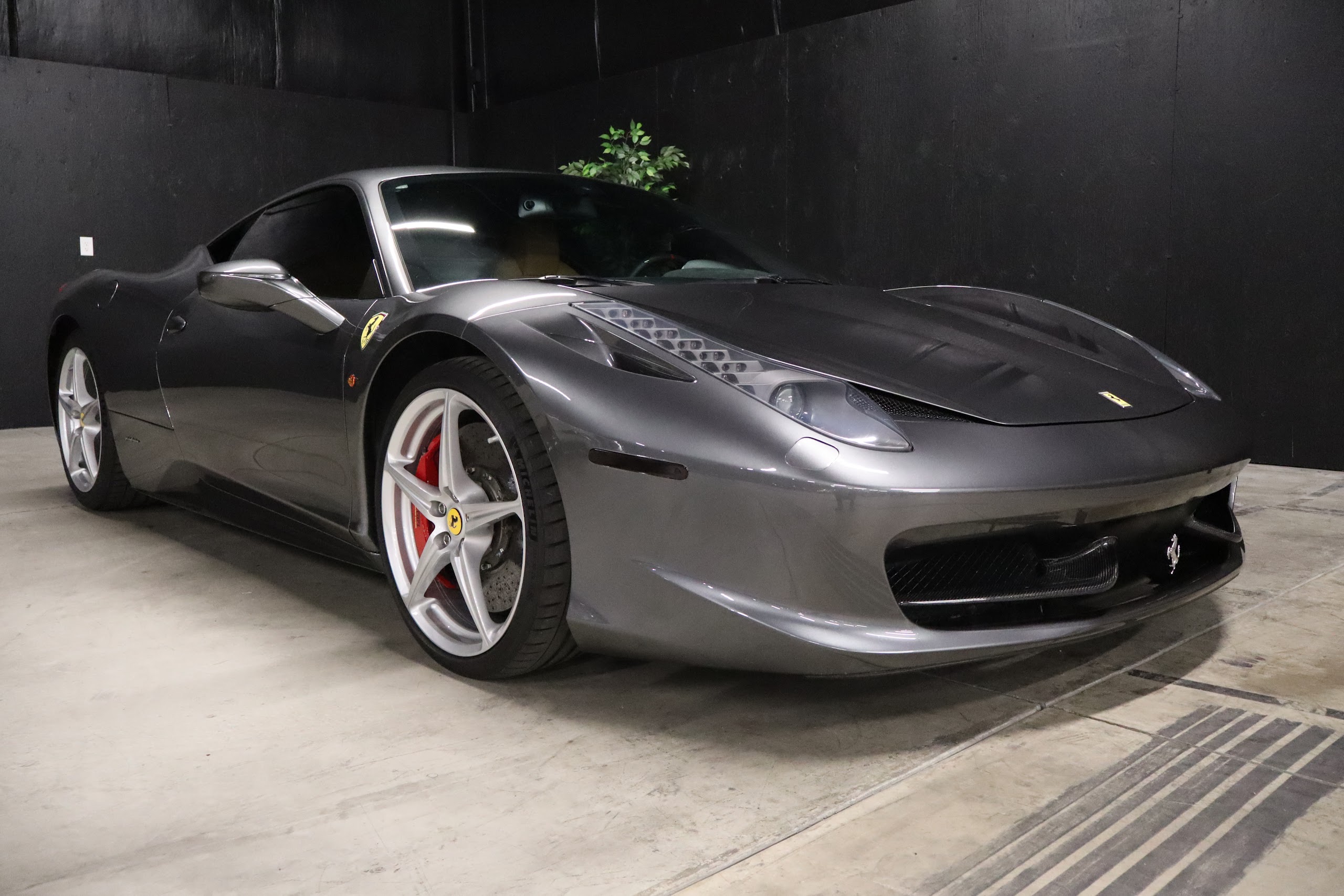 2012 Ferrari 458 Italia Coupe 2D — photo 2